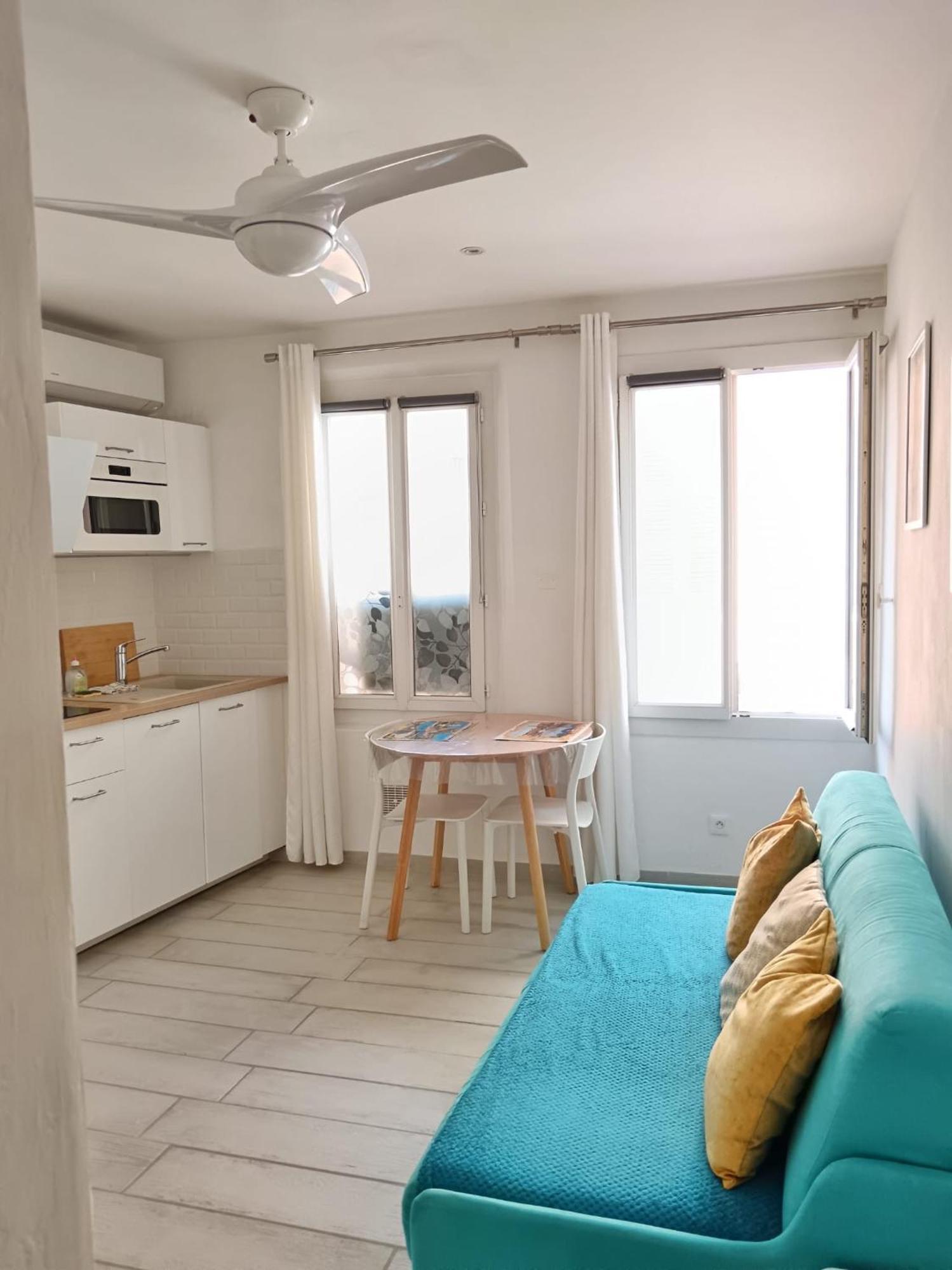 Superbe Studio Sur Le Port Et Rue Pietonne 사나리쉬르메르 외부 사진